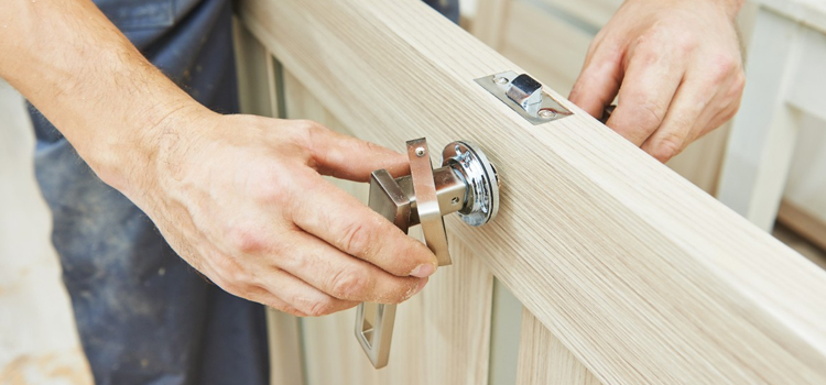 interior door repair Lehigh Acres
